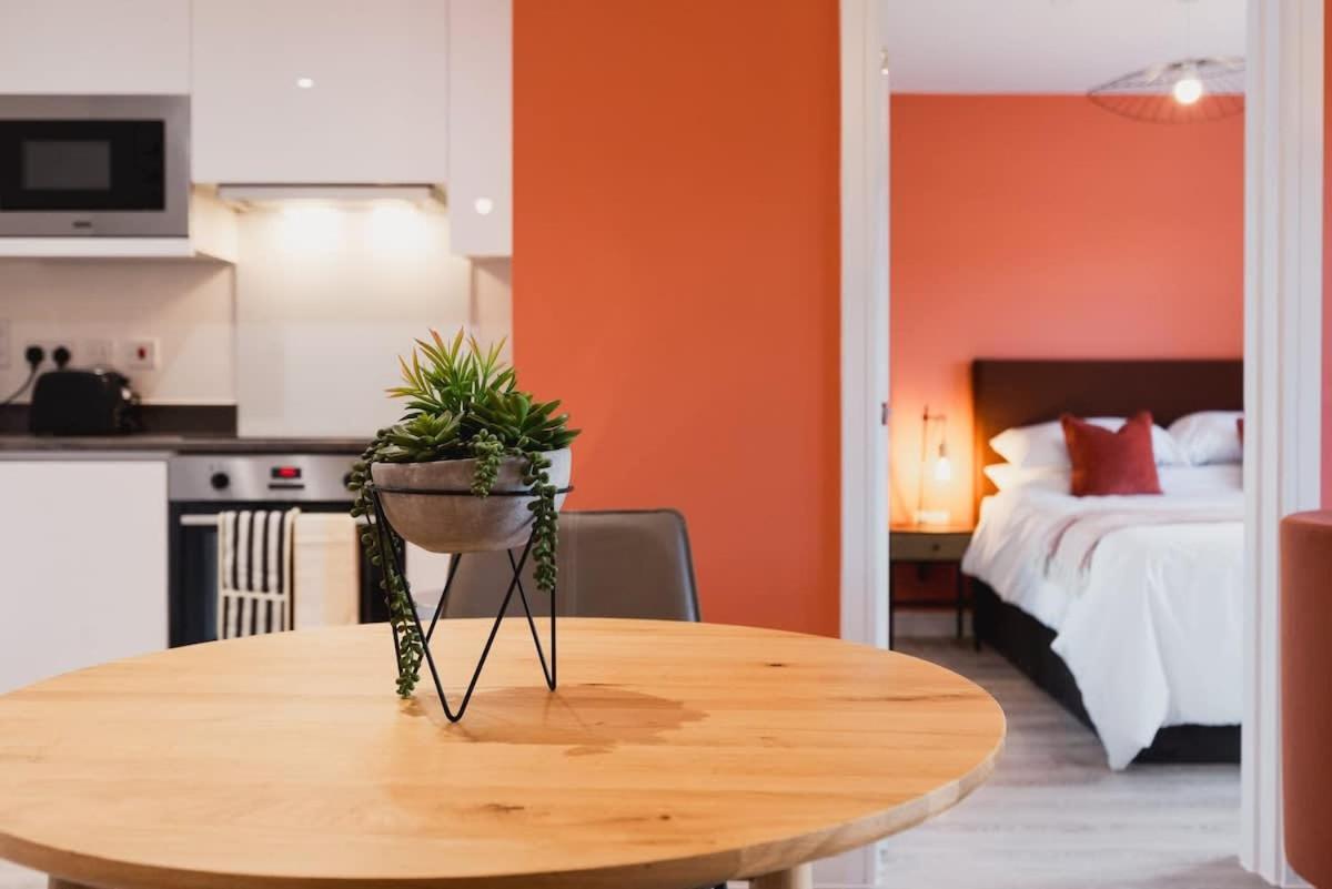 Stayzeni, Hardwick House Derby 2 Bed Apartment المظهر الخارجي الصورة
