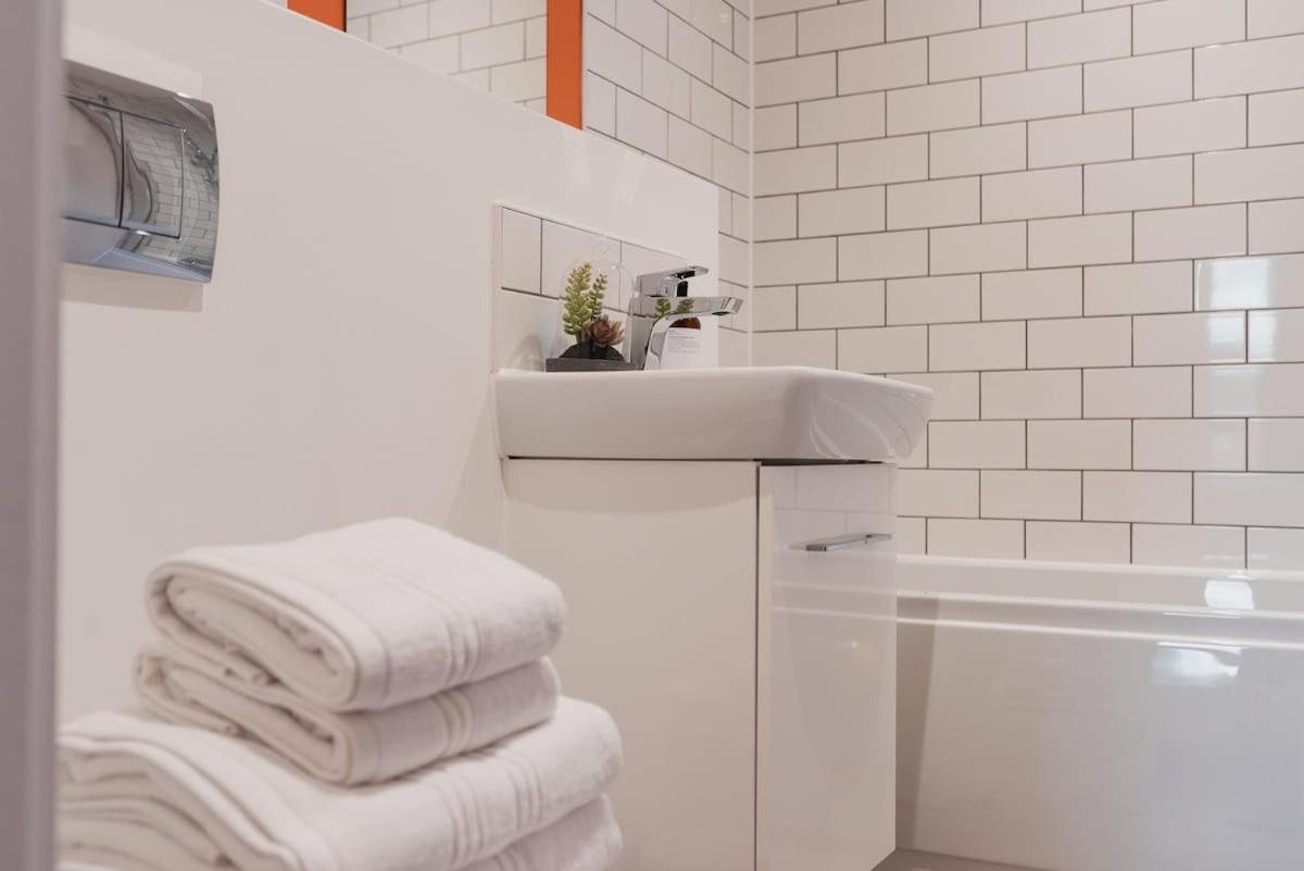 Stayzeni, Hardwick House Derby 2 Bed Apartment المظهر الخارجي الصورة